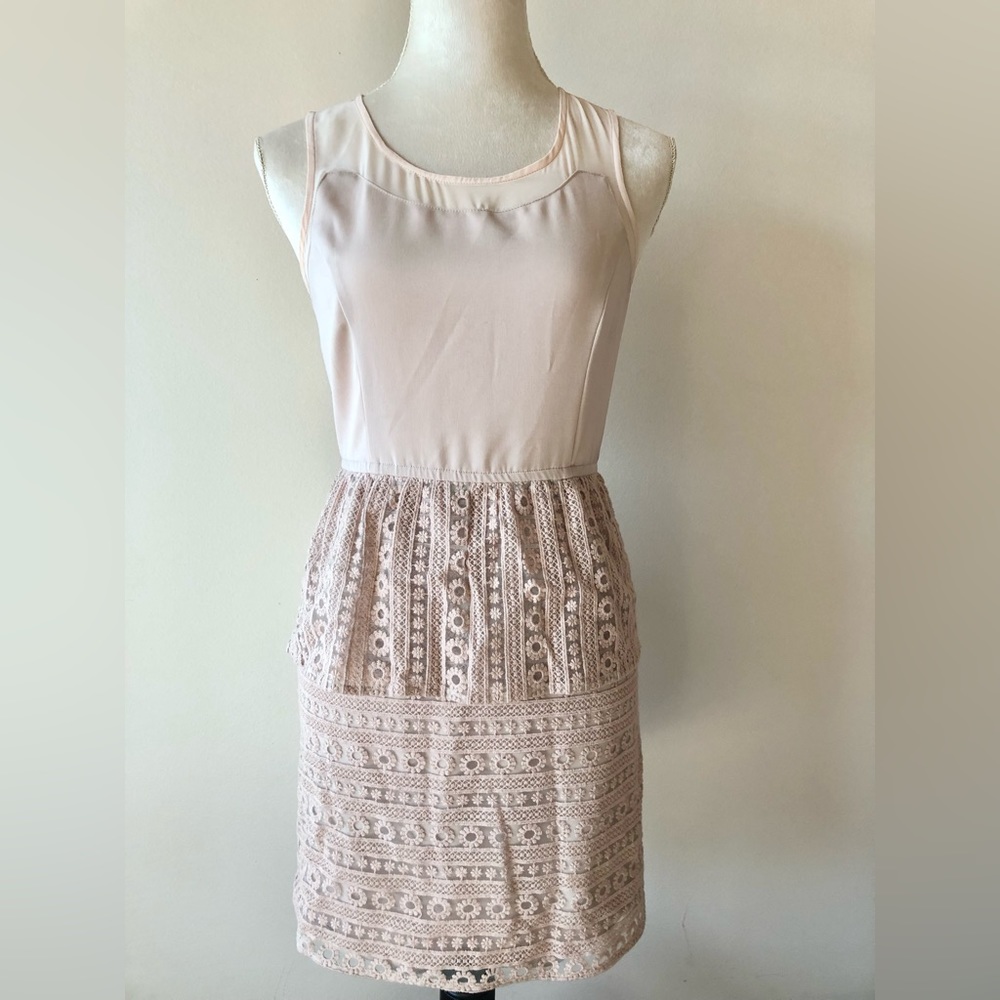 C.Luce lace sheath dress, size S